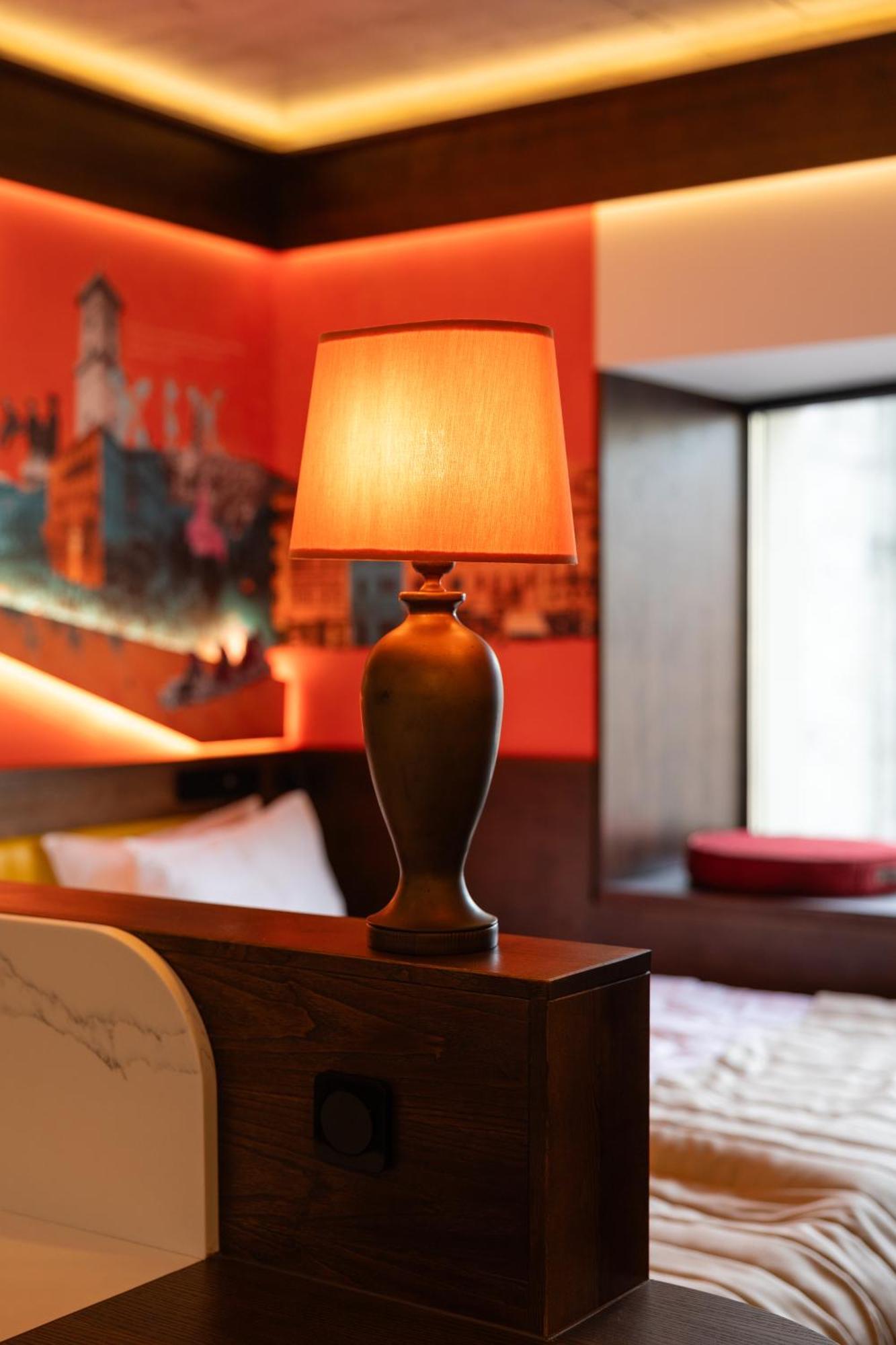 !Fest Hotel Rynok Square Liov Exterior foto