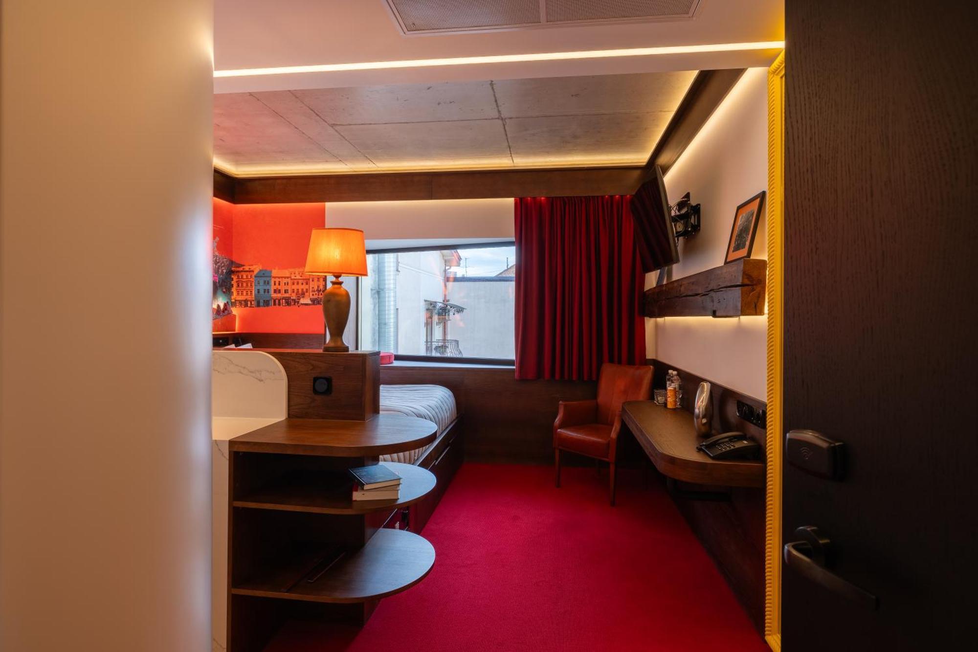 !Fest Hotel Rynok Square Liov Exterior foto